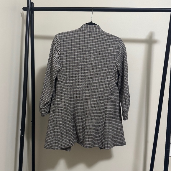Aritzia Babaton Power Blazer Size 0 Grey Pattern - Picture 3 of 7